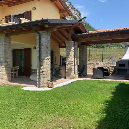 بيت للعطل Holiday Aaron By Interhome Tremosine